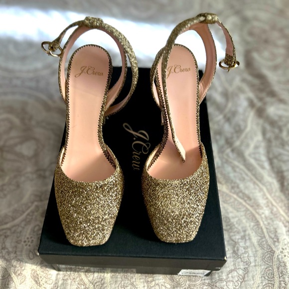 J. Crew Shoes - J.Crew harlow ankle strap block heel Vicky pump in metallic gold Lurex. BNIB